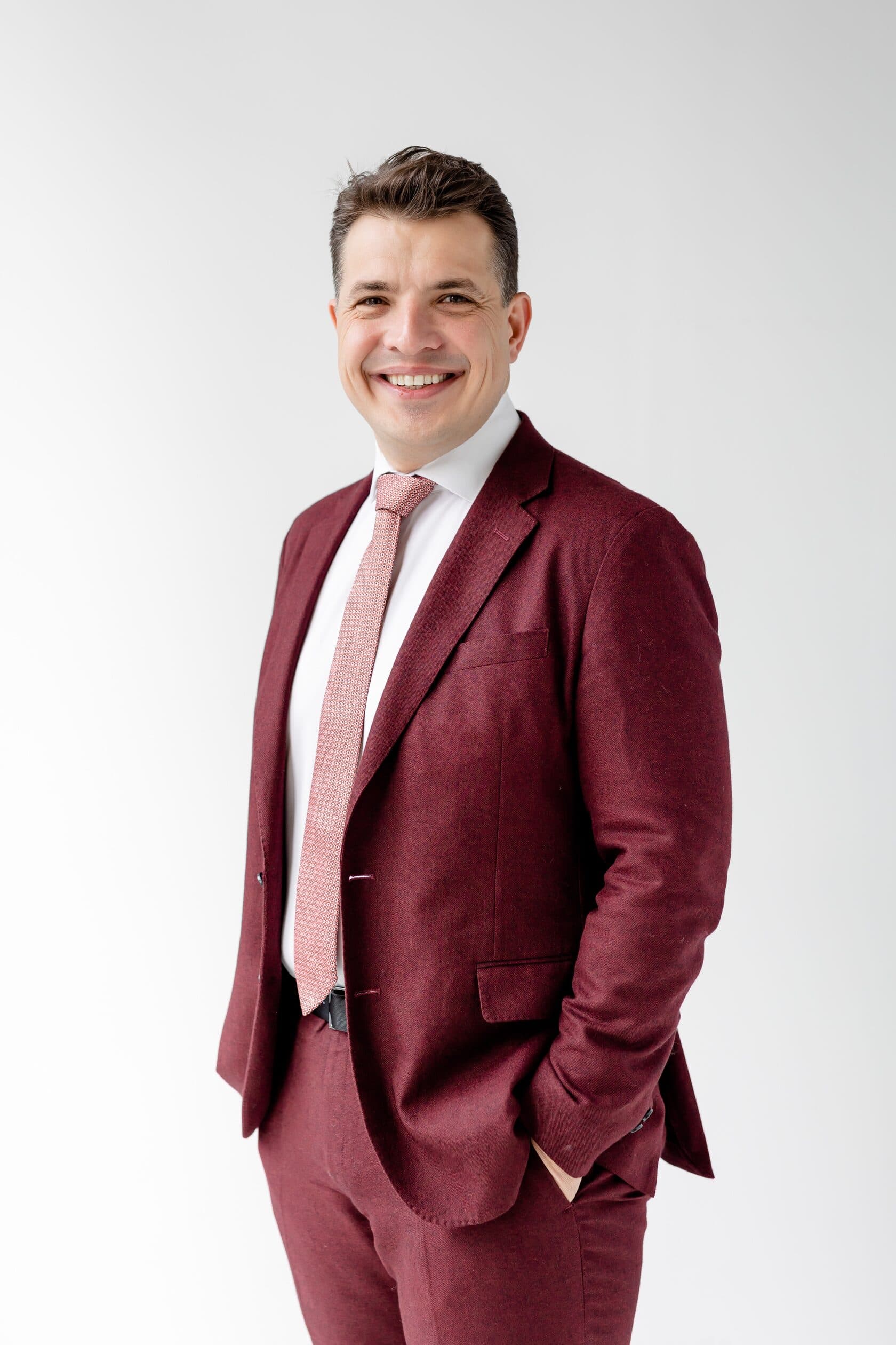 Alex Balikoti, Sales Representative at Right at Home Realty, Brokerage