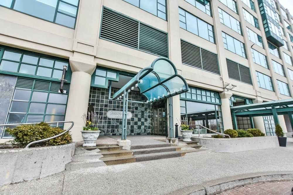 211 Queens Quay 1217