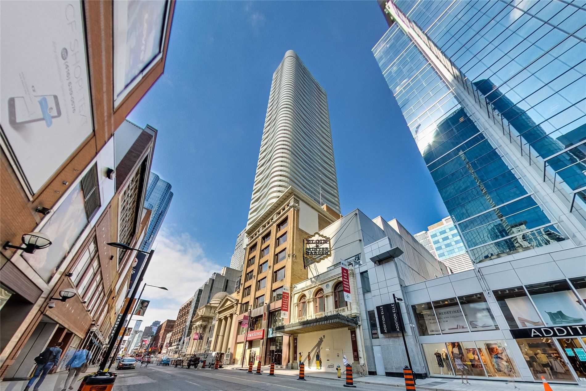197 Yonge St 2402
