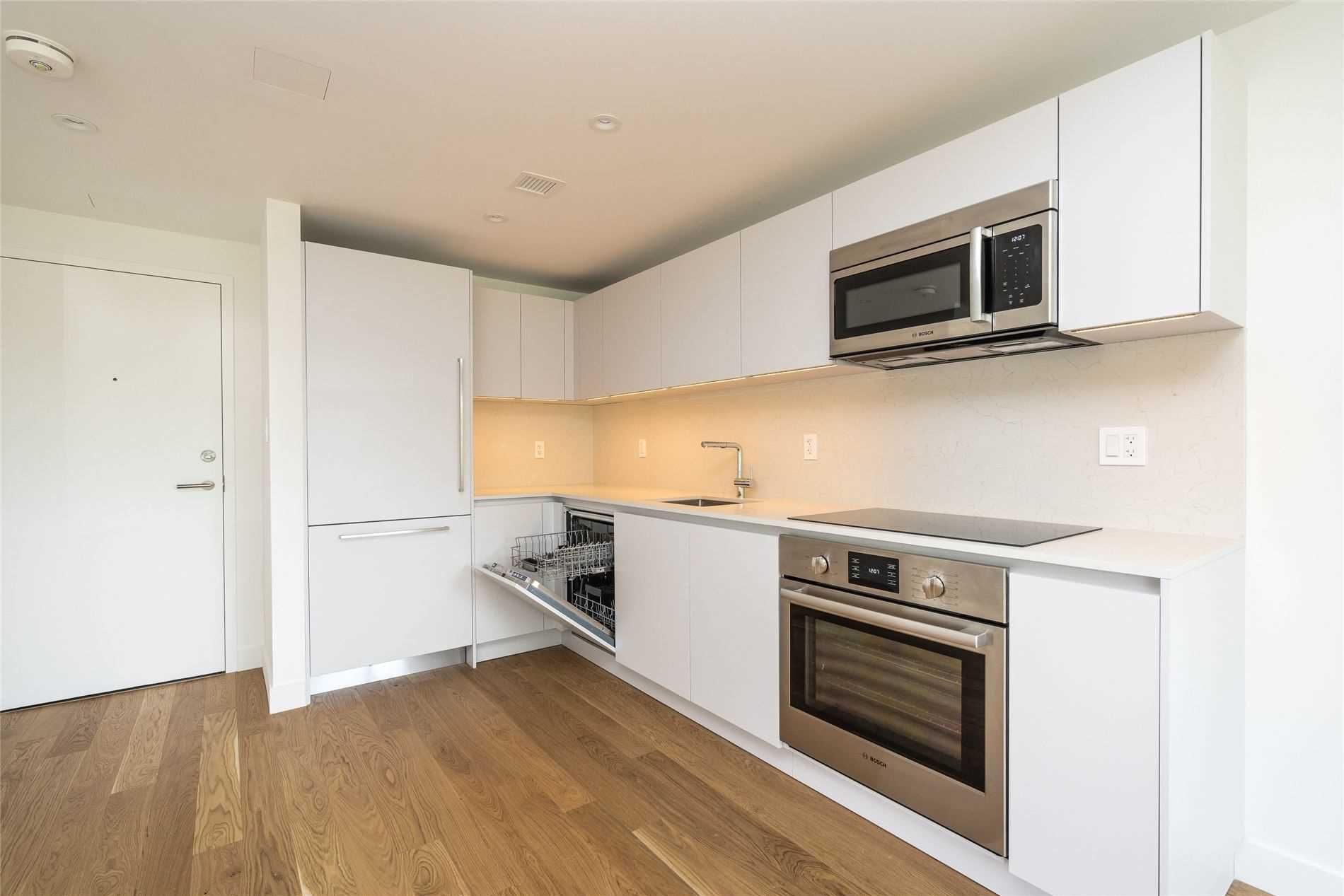 4 Overland Dr 112