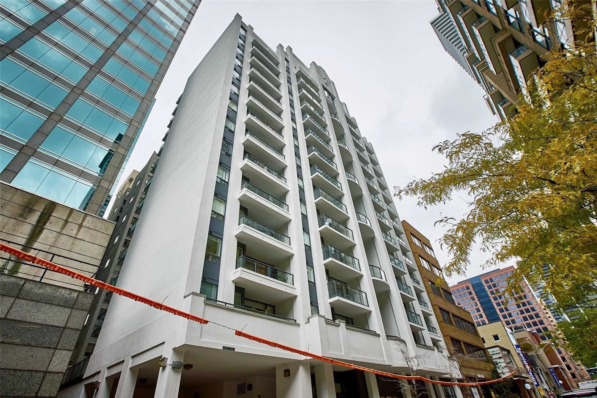 30 Hayden St 1002