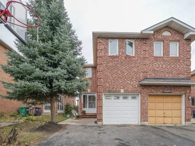 5529 Cortina Cres