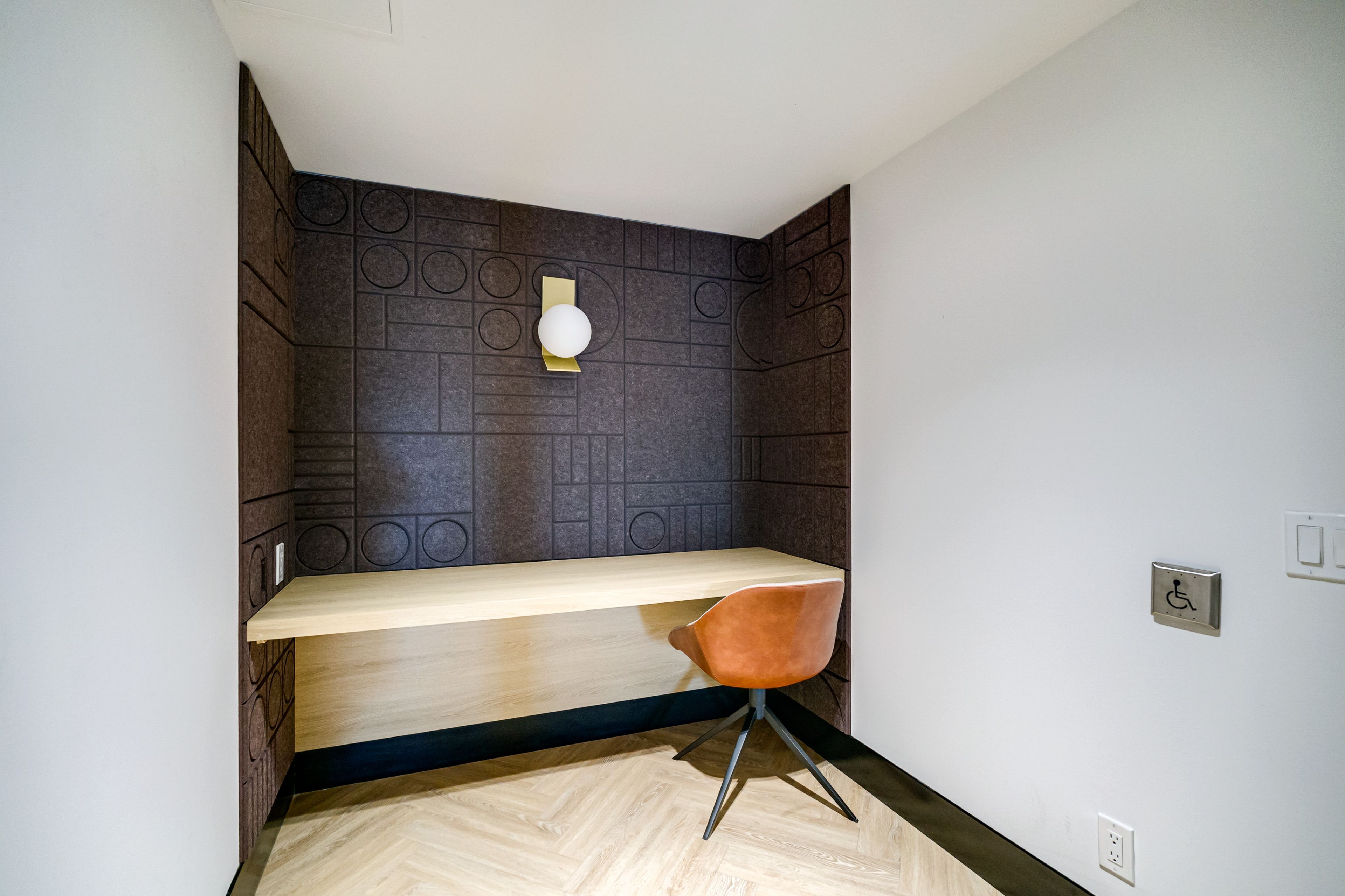 2946 Dundas Street W 408, Toronto, ON M6P 1Y8 — photograph 18