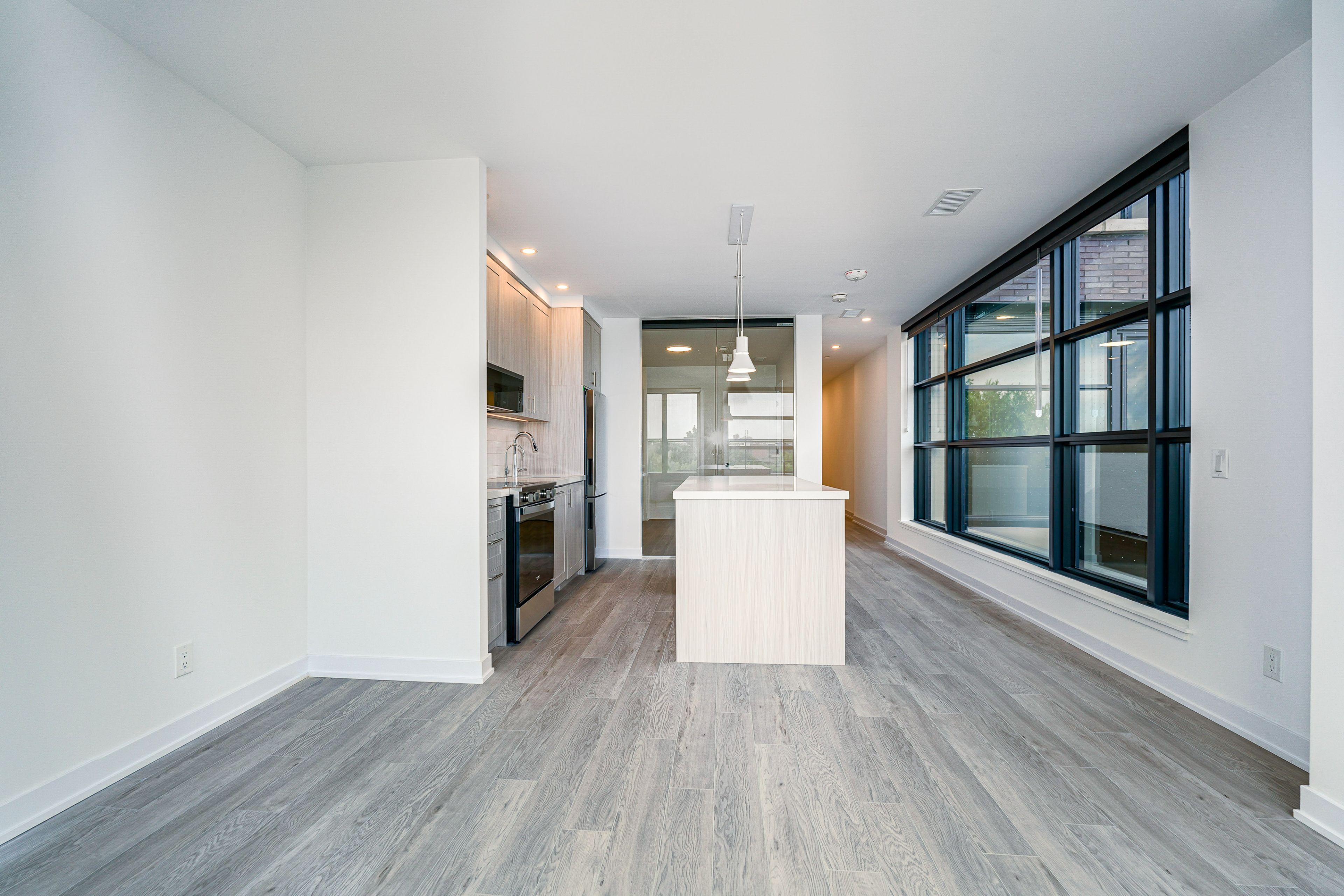 2946 Dundas Street W 408, Toronto, ON M6P 1Y8 — photograph 8