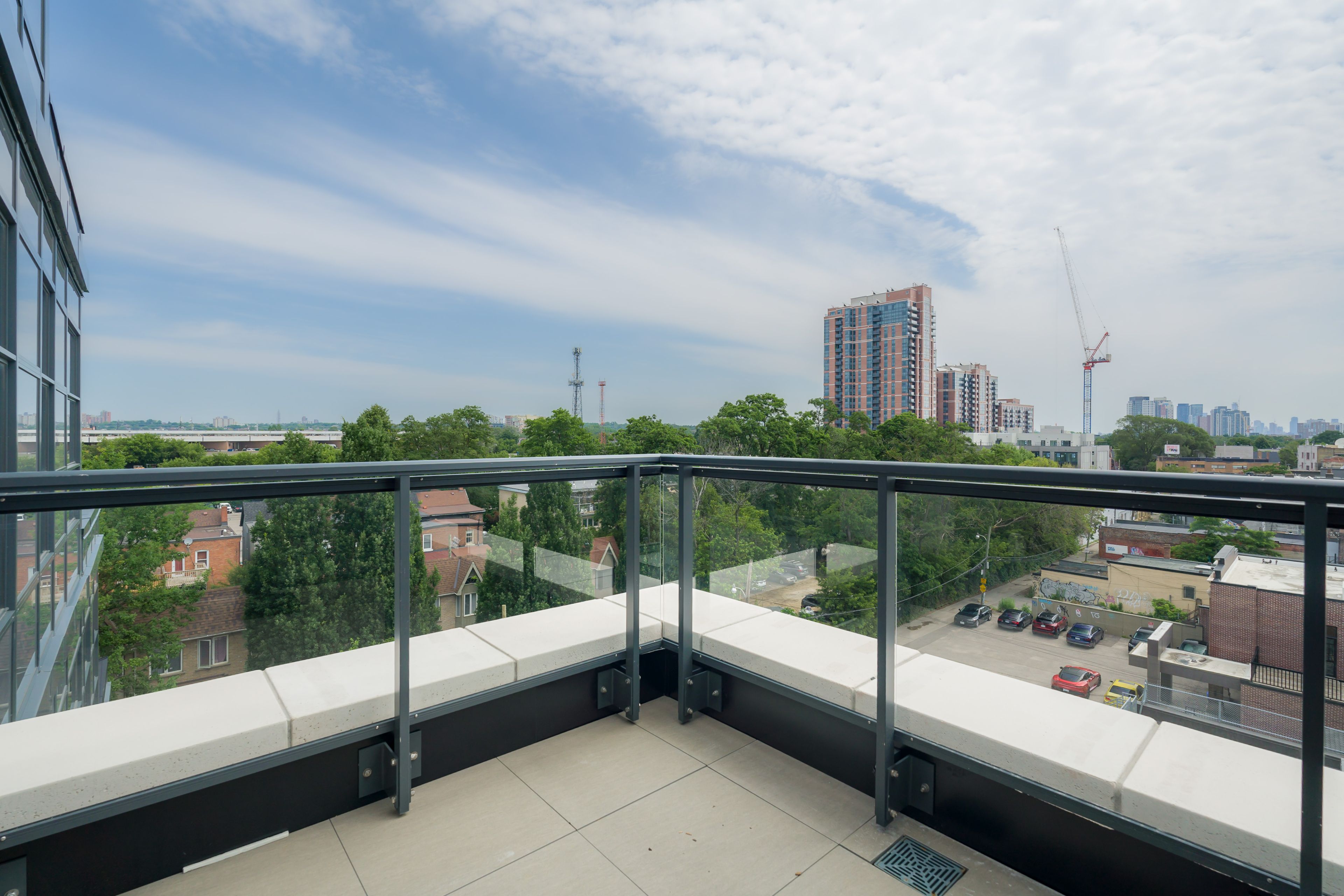 2946 Dundas Street W 509, Toronto, ON M6P 1Y8 — photograph 12
