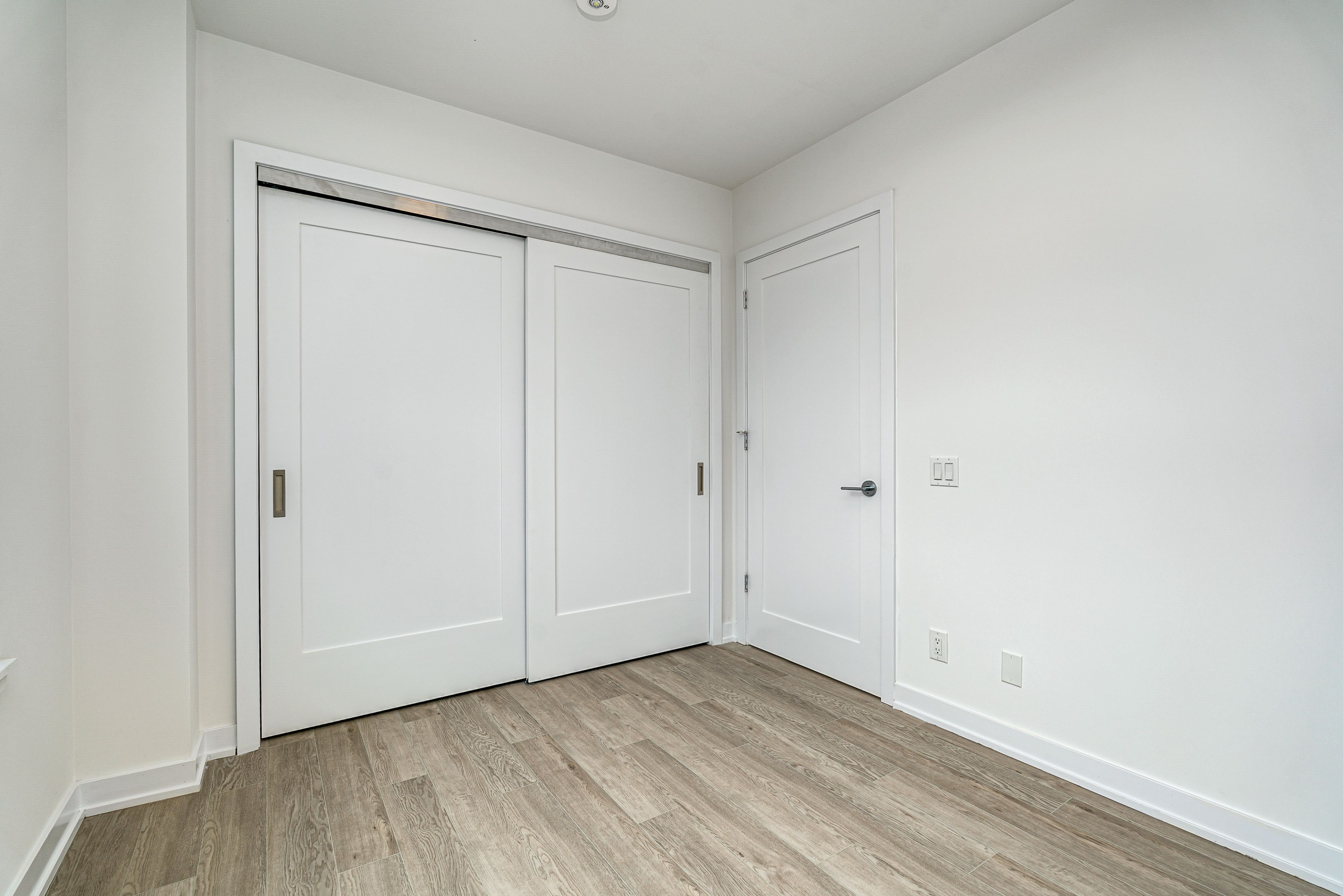 2946 Dundas Street W 509, Toronto, ON M6P 1Y8 — photograph 14