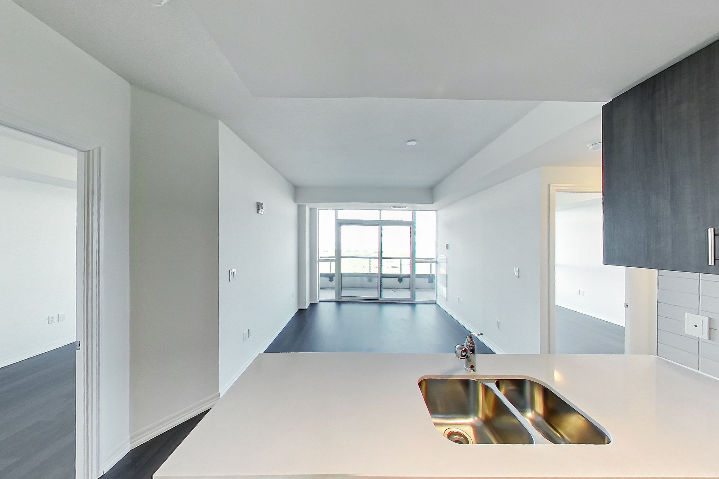 560 North Service Road 807, Grimsby, ON L3M 0G1 — photograph 4